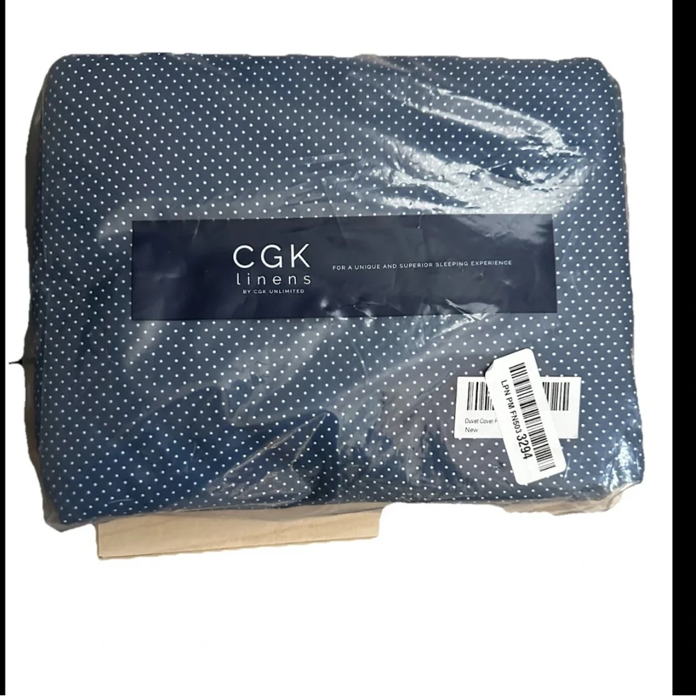 CGK UNLIMITED Navy Blue Polka-Dot ‘Ultra Soft’ Duvet Bedding Set-FULL SIZE